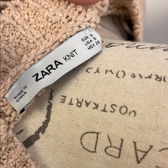 ZARA KNIT | Cozy Blush Beige Knit Scalloped Hem Sweater Size Small - Picture 6 of 7